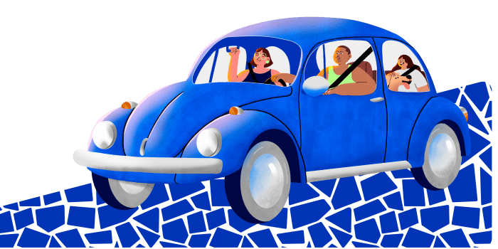 Ilustração colorida de um Fusca azul, com uma família dentro. A família é composta por 3 pessoas e um cachorro. Todos olham para a paisagem.